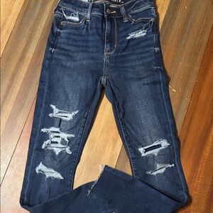 American Eagle Outfitters Distressed Navy Skinny Jeans BRAND NEW W/O TAGS